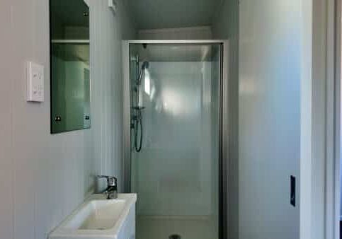 36 square metre rental cabin bathroom